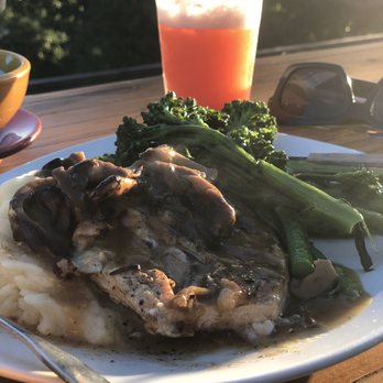 Nepenthe - Chicken with mash potatoes and veggie. - New American Near Me - Big Sur, California