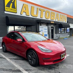 Autobahn Collision Center