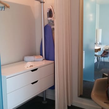The Pearl Hotel - Closet area - San Diego, CA