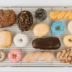 Zeke’s Daylight Donuts