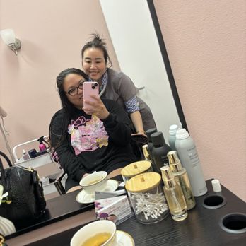 Fairy Shampoo Spa - Megan drying my Hair after an amazing massage and hair spa! - Hair Salons Near Me - Las Vegas, Nevada Fairy Shampoo Spa - Megan drying my Hair after an amazing massage and hair spa! - Hair Salons Near Me - Las Vegas, Nevada