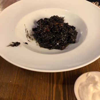 La Taverna del Barri Vell - Arroz Negre - Mediterranean Near Me - Figueres, GI La Taverna del Barri Vell - Arroz Negre - Mediterranean Near Me - Figueres, GI