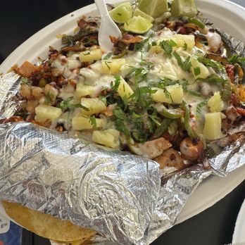 El Rumbero Taqueria - Alambres el albañil - Mexican Near Me - Carrollton, Texas