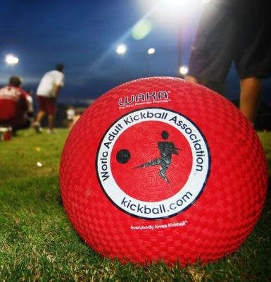 CLUBWAKA - Huntington Logo