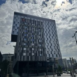 ibis Wien Hauptbahnhof - Front of the building when you exit the train station
