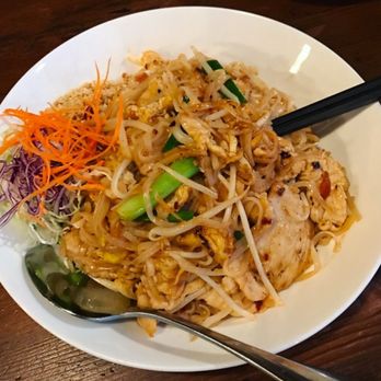 2C Thai Bistro & Spirits - Chicken phad thai - Thai Near Me - Seattle, Washington 2C Thai Bistro & Spirits - Chicken phad thai - Thai Near Me - Seattle, Washington