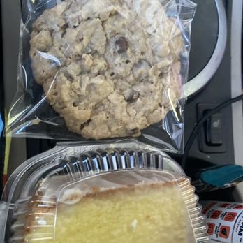 Hunnie Butter - After a basketball game needed refreshments!! - Desserts Near Me - Phoenix, Arizona Hunnie Butter - After a basketball game needed refreshments!! - Desserts Near Me - Phoenix, Arizona