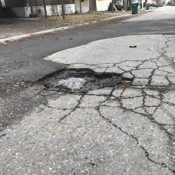 Ridgewood Estates - If you drive in here, watch out for potholes. - Mobile Home Dealers Near Me - Layton, Utah