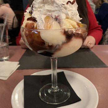 Costas Inn - Awesome Peach Melba! - Seafood Near Me - Baltimore, Maryland