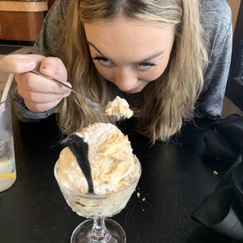 Sascees Southern Style Eatery - Banana pudding to die for!! - Southern Near Me - Waco, Texas Sascees Southern Style Eatery - Banana pudding to die for!! - Southern Near Me - Waco, Texas