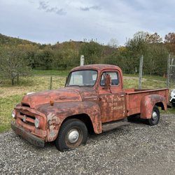 Old farm truck