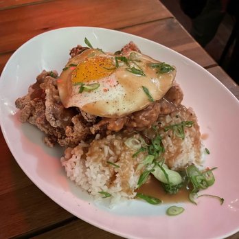 Noreetuh - Mochiko Chicken Loco Moco - New American Near Me - New York, New York Noreetuh - Mochiko Chicken Loco Moco - New American Near Me - New York, New York