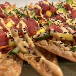PopStroke Surf Lounge - Ahi tuna nachos