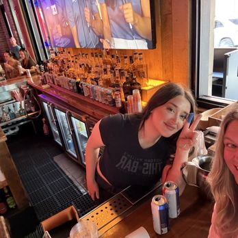 Morgan Wallen's This Bar - favorite bartender! - Cocktail Bars Near Me - Nashville, Tennessee Morgan Wallen's This Bar - favorite bartender! - Cocktail Bars Near Me - Nashville, Tennessee
