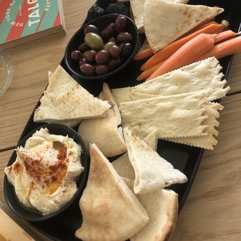 Talea Beer - Hummus plate - Breweries Near Me - Brooklyn, New York