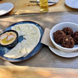 Coast Mountain Brewing - Pita bread and hummus, falafel