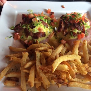 To Dine For Eatery - Burgers Near Me - Vancouver, British Columbia To Dine For Eatery - Burgers Near Me - Vancouver, British Columbia