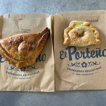 El Porteño - Champiñones and banana y dulce de leche - IG @bougiefoodieboi - Empanadas Near Me - Napa, California El Porteño - Champiñones and banana y dulce de leche - IG @bougiefoodieboi - Empanadas Near Me - Napa, California