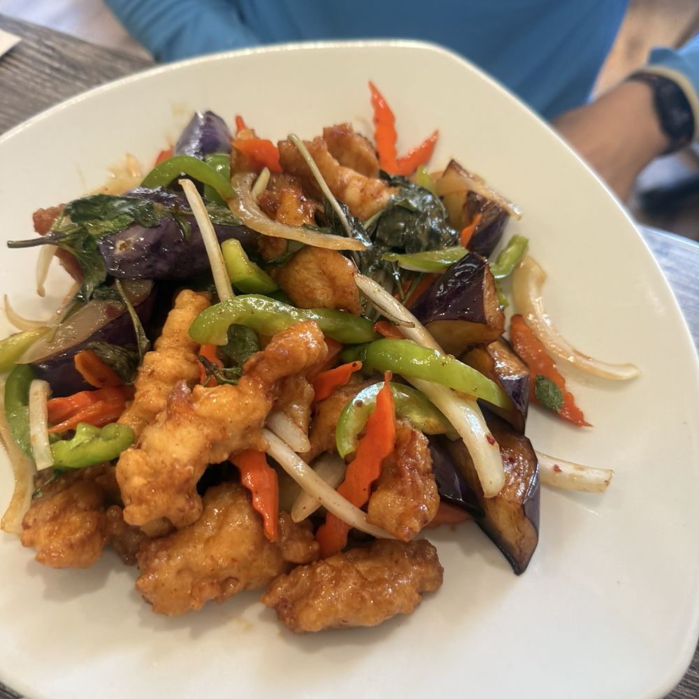 Kin Saep - Thai Basil Eggplant Crispy Chicken Basil - Thai Near Me - San Diego, California Kin Saep - Thai Basil Eggplant Crispy Chicken Basil - Thai Near Me - San Diego, California