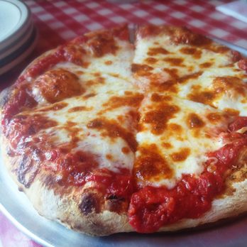 Filippi's Pizza Grotto - Temecula - Fresh crust and a sweet marinera sauce! One of my favorite pizzas! - Pizza Near Me - Temecula, California Filippi's Pizza Grotto - Temecula - Fresh crust and a sweet marinera sauce! One of my favorite pizzas! - Pizza Near Me - Temecula, California