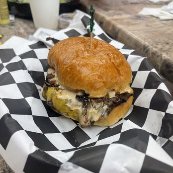 Ultimate Burger - Cheeseburger with grilled onions - Burgers Near Me - Kailua-Kona, Hawaii Ultimate Burger - Cheeseburger with grilled onions - Burgers Near Me - Kailua-Kona, Hawaii