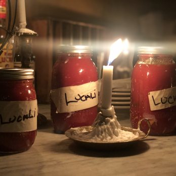 Lucali - Pizza Near Me - Brooklyn, New York