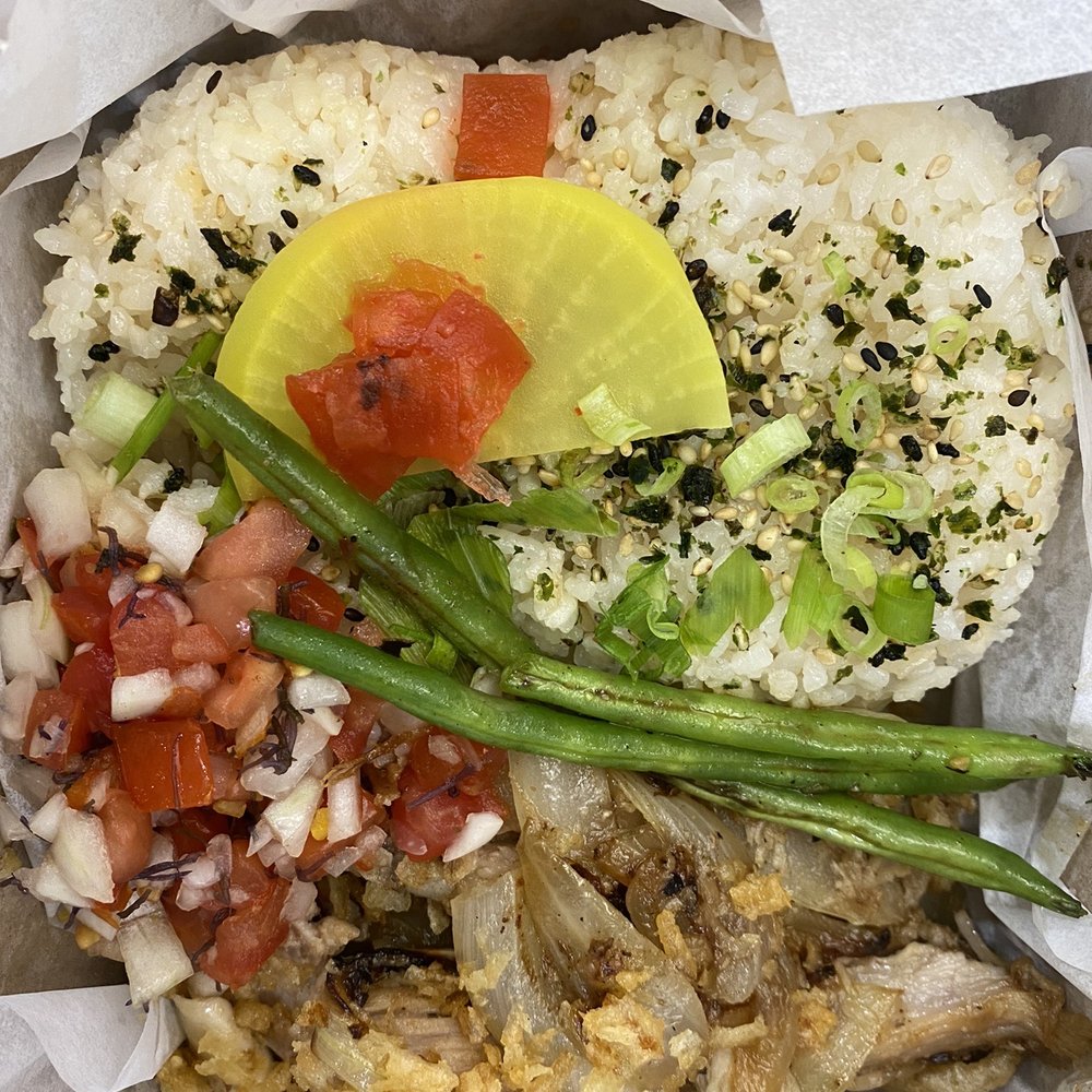 Aloha Plate - Kalua Pig and Maui Onion - Food Trucks Near Me Aloha Plate - Kalua Pig and Maui Onion - Food Trucks Near Me