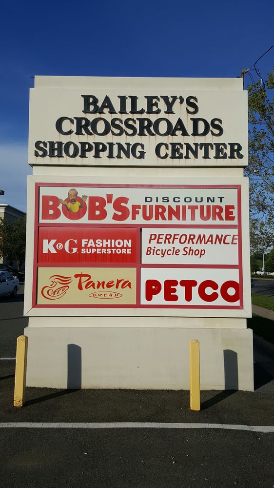 BAILEY’S CROSSROADS SHOPPING CENTER 5799 Leesburg Pike, Bailey's