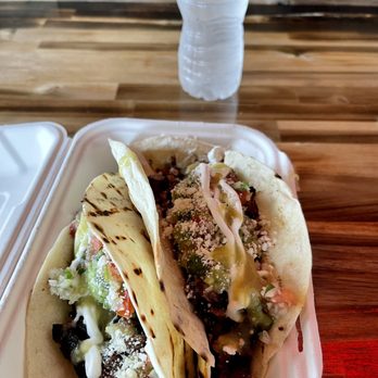 Tres Amigos Grill - Skirt Steak Stuffed Tacos - Tex-Mex Near Me - Winter Garden, Florida