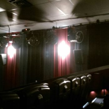 Marcus Gurnee Mills Cinema - Crazy fans that go on with the scenes. - Cinema Near Me - Gurnee, Illinois
