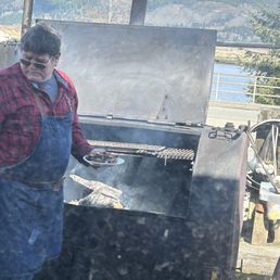 Pulling off the grill 6 oysters yum Pulling off the grill 6 oysters yum