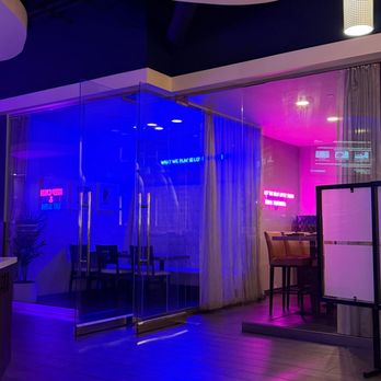 Oji Sushi & Bar - Two private dining areas - Sushi Bars Near Me - Costa Mesa, California Oji Sushi & Bar - Two private dining areas - Sushi Bars Near Me - Costa Mesa, California