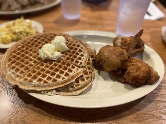 Roscoe's House of Chicken and Waffles by null