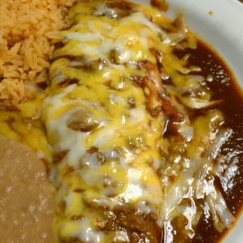 Ramos Tex-Mex Restaurant #3 - Cheese enchilada with "Tex-Mex sauce" - Tex-Mex Near Me - Austin, Texas Ramos Tex-Mex Restaurant #3 - Cheese enchilada with "Tex-Mex sauce" - Tex-Mex Near Me - Austin, Texas