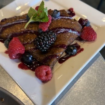 Toast - CREPES - BERRIES & CREAM - Breakfast & Brunch Near Me - Temecula, California Toast - CREPES - BERRIES & CREAM - Breakfast & Brunch Near Me - Temecula, California