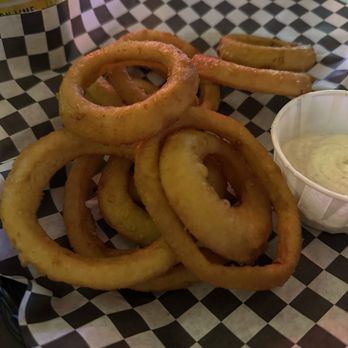 Reel M Inn - Onion Rings - American Near Me - Portland, Oregon
