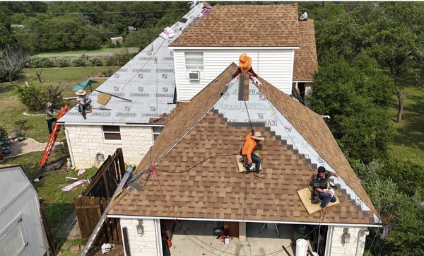 Dominion Roofing and General Construction Logo