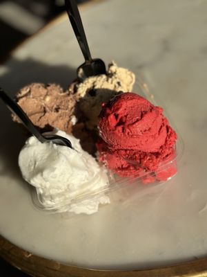 Capri Gelato & Coffee Bar by null