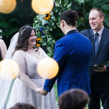 Wedding Officiant Jon - Officiants Near Me