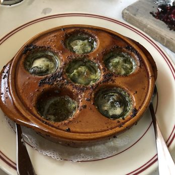 Le Diplomate - Escargots à la Bourguignonne - Brasseries Near Me - Washington, DC, District of Columbia