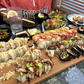 Hello Sushi - F4. Crunchy Roll(8pcs)F23. Shrimp Shrimp Roll(8pcs) - Sushi Bars Near Me - Fullerton, California Hello Sushi - F4. Crunchy Roll(8pcs)F23. Shrimp Shrimp Roll(8pcs) - Sushi Bars Near Me - Fullerton, California
