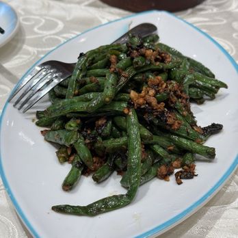 Auric King - Chinese Near Me - Markham, Ontario