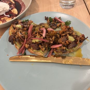 Beautiful Day - Mushroom Shawarma Tartine - Breakfast & Brunch Near Me - La Quinta, California Beautiful Day - Mushroom Shawarma Tartine - Breakfast & Brunch Near Me - La Quinta, California