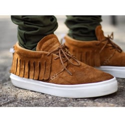 Evolve Clothing Gallery - Fashion Footwear