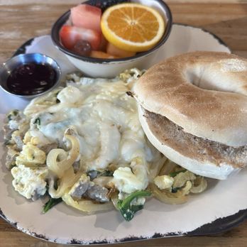 Egg Harbor Cafe - Healthy Joe - Breakfast & Brunch Near Me - Chicago, Illinois