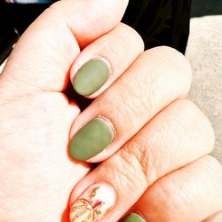 Pearl Nails & Spa