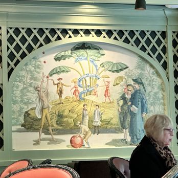 Brennan's - Interior - Cajun/Creole Near Me - New Orleans, Louisiana Brennan's - Interior - Cajun/Creole Near Me - New Orleans, Louisiana