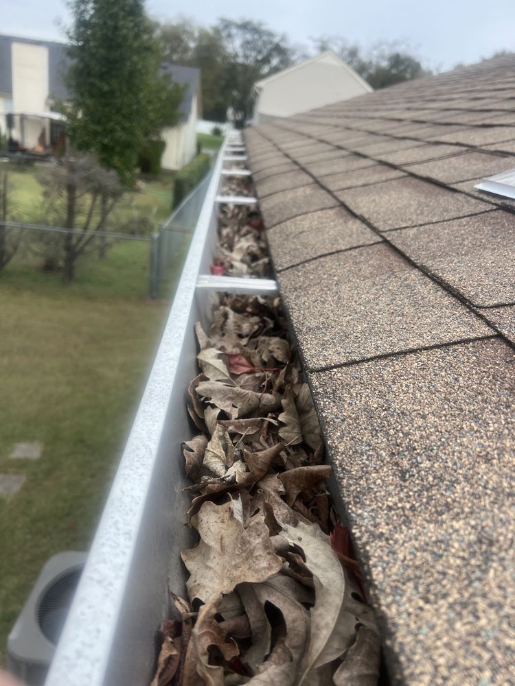 Roofing contractor Brentwood Gutter cleaning & repair from Tennessee ...