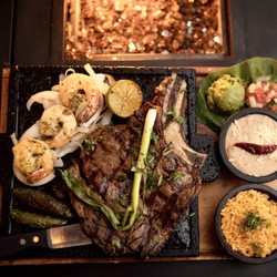 Pv’s Fresh Grill & Tequila