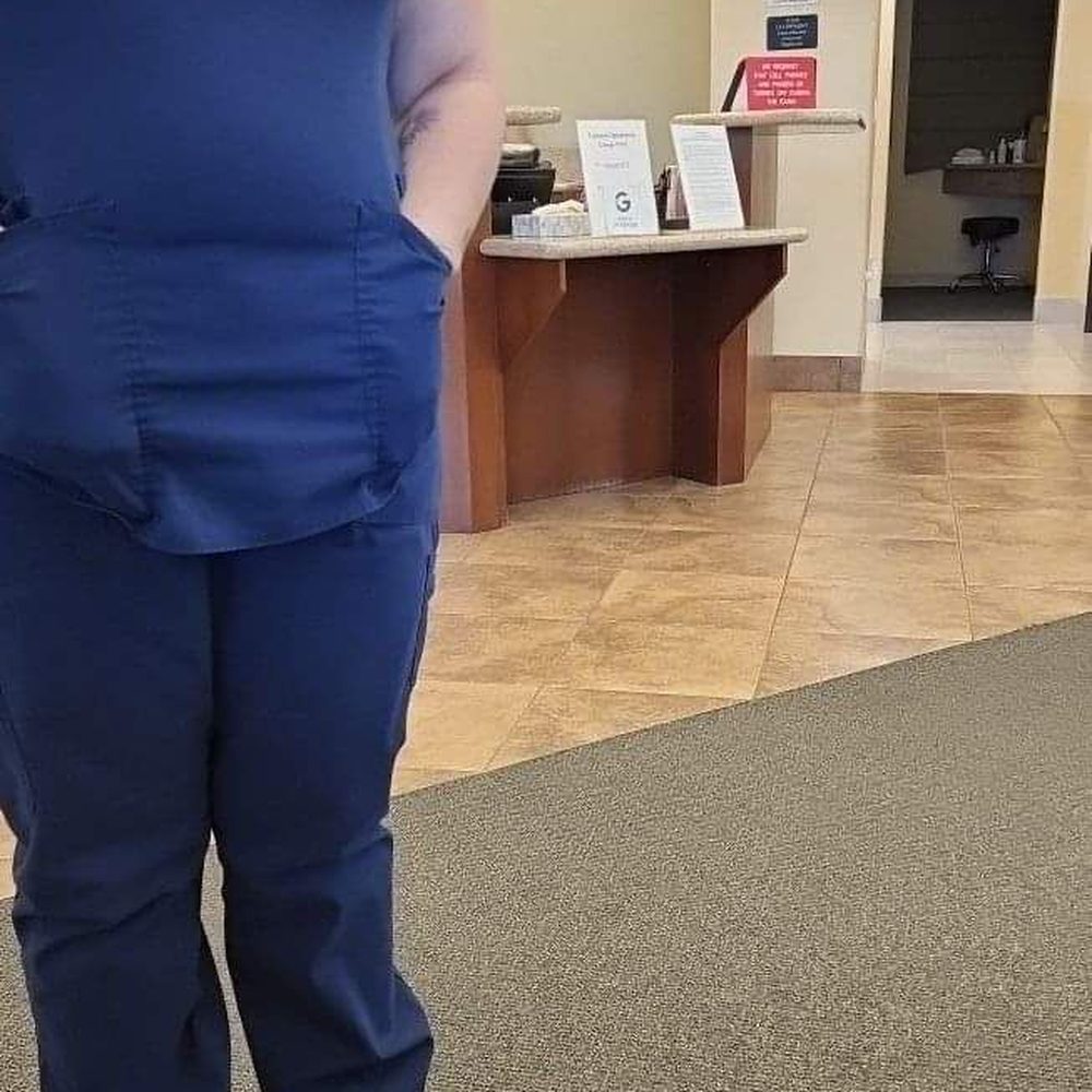 This unprofessional office staff apologies for laughing at husband and speaking about him in gront of my daughter and other patients. This unprofessional office staff apologies for laughing at husband and speaking about him in gront of my daughter and other patients.